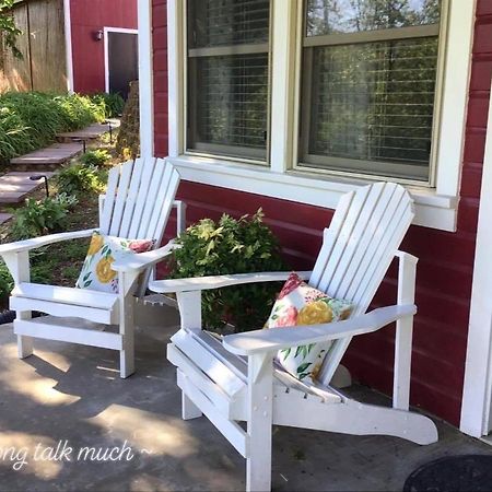 Plain & Fancy Bed & Breakfast Ironton Esterno foto